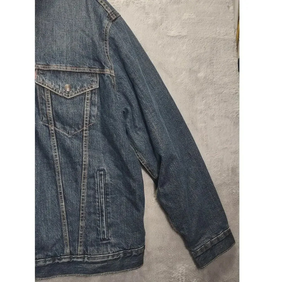 Levi's Mens Denim Sherpa Lined Trucker Jacket Coat Blue Stylish - Picture 11 of 15